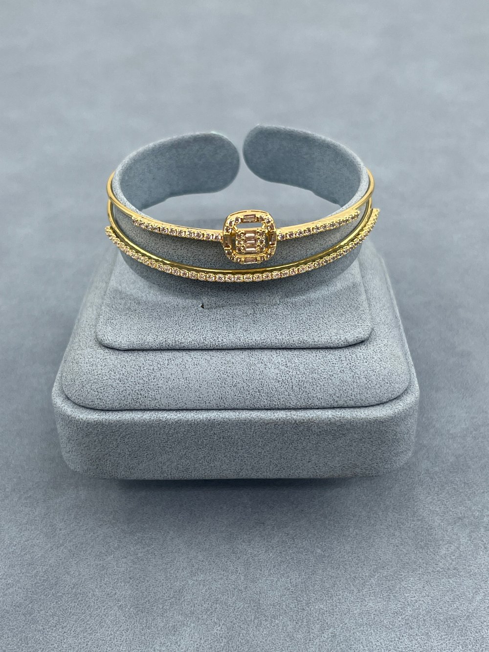 P PRENSES Z KELEPÇE 1