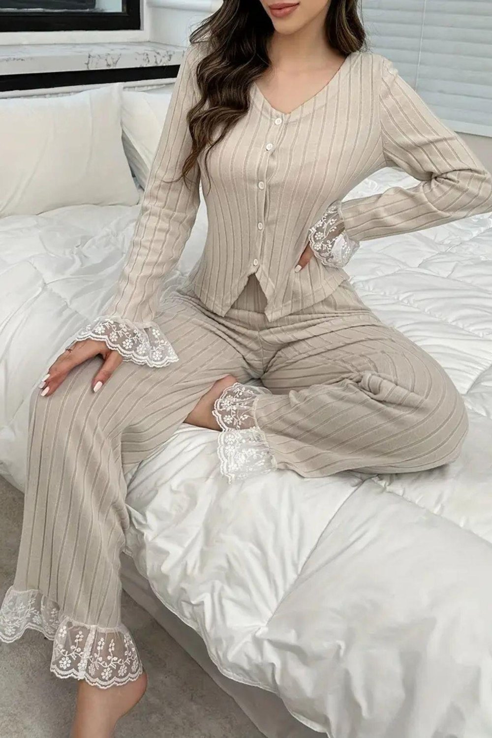 Bella Notte Bej Pamuklu Zarif ve Naif Pijama Takımı 77311