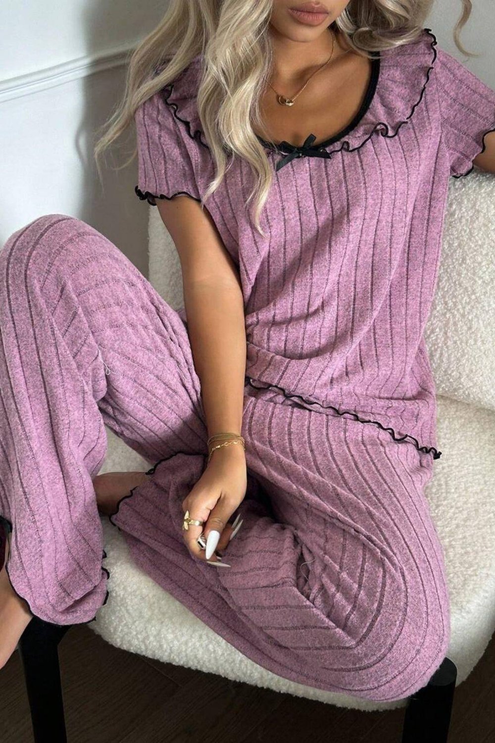 Bella Notte Gül Kurusu Volanlı Kenar Rahat Pijama Takımı 7383
