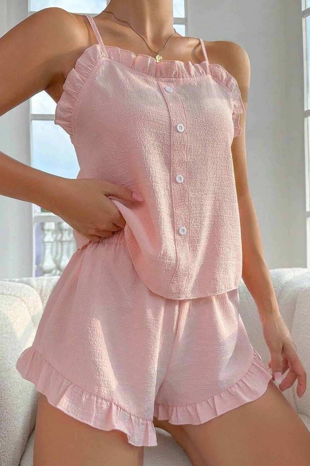 Bella Notte Toz Pembe Fırfır Yakalı Askılı Şort Takım 7727