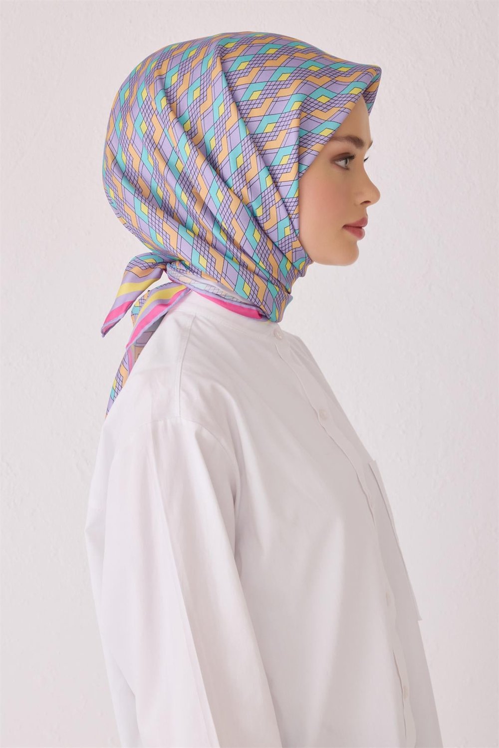 BELLİ GEOMETRİK DESEN İPEK EŞARP 4052D (TWİLL)-87