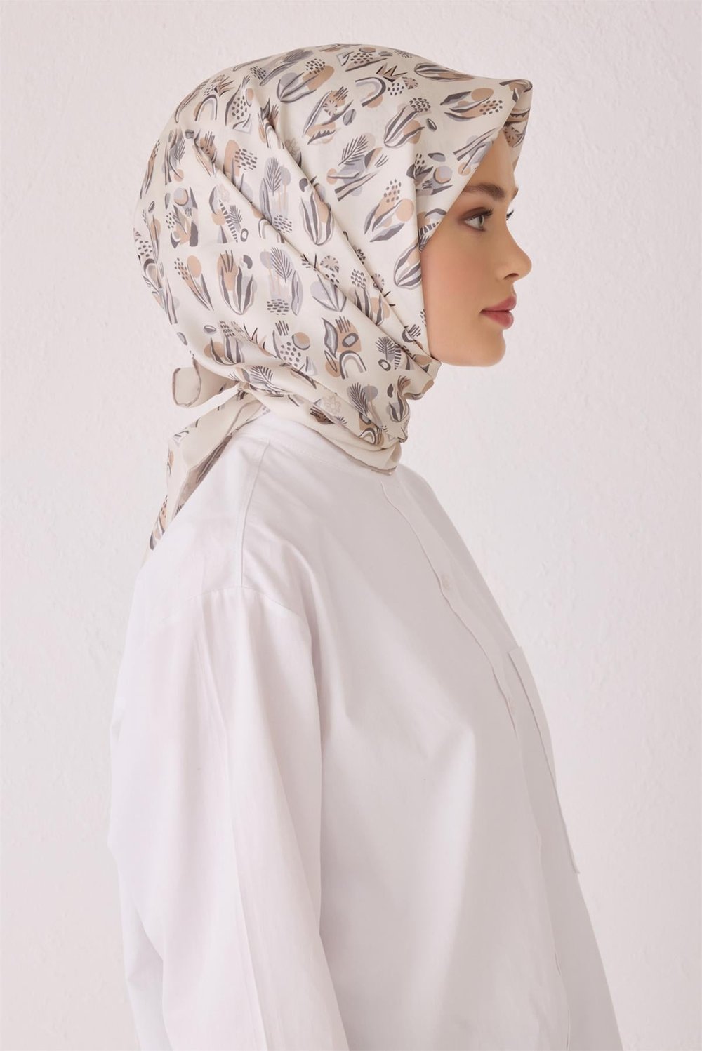 BELLİ OBJE DESEN İPEK EŞARP 4057D (TWİLL)-86