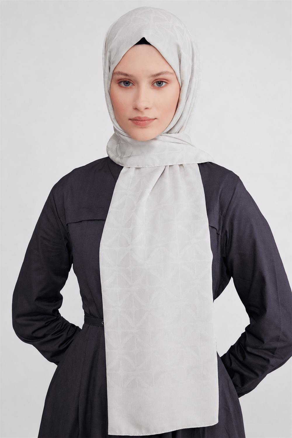 Belli Fresh Geometrik Desen Sedefli Beyaz Capri Şal 1 - 241822