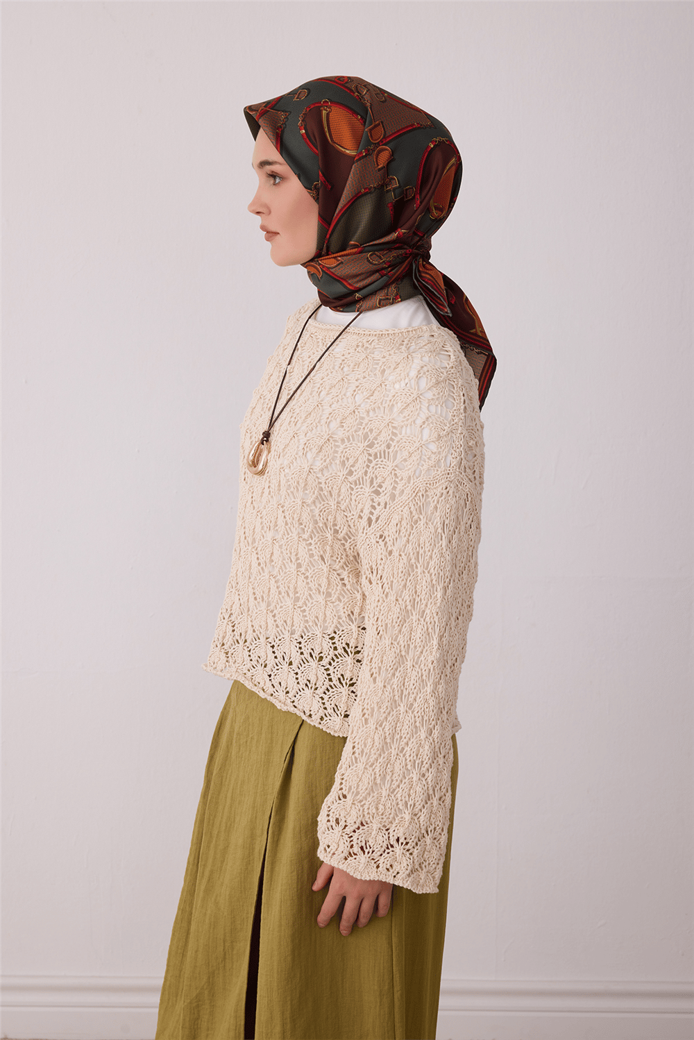 Yeşil Geometrik Desen %100 Twill İpek Eşarp 4400-82