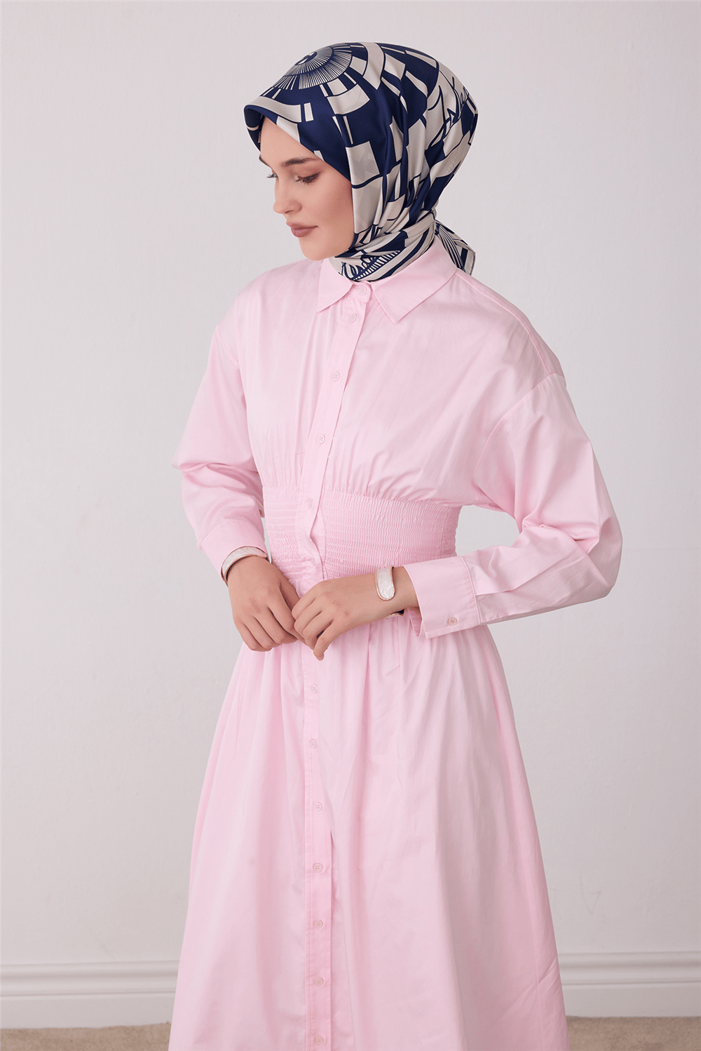 Lacivert Geometrik Desen %100 Twill İpek Eşarp 4411-59