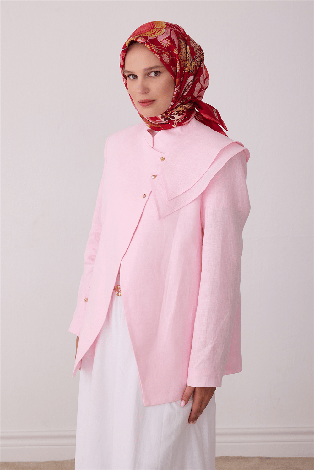 Kırmızı Çiçek Deseni %100 Twill İpek Eşarp 4415-52