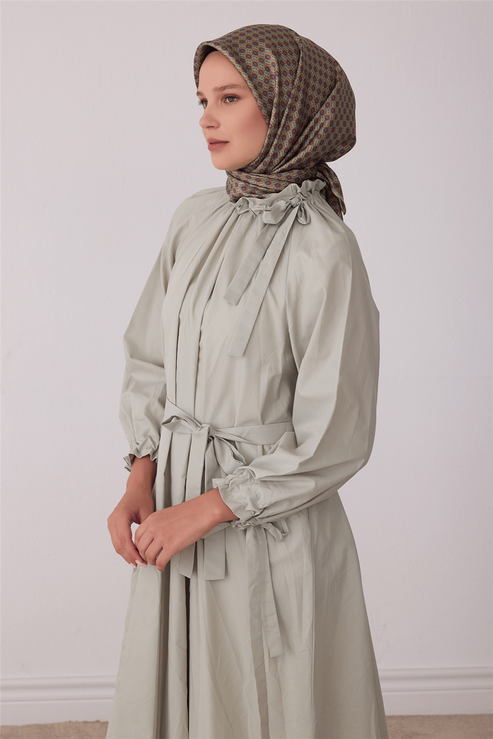 Yeşil Monogram Desen %100 Twill İpek Eşarp 4418-38