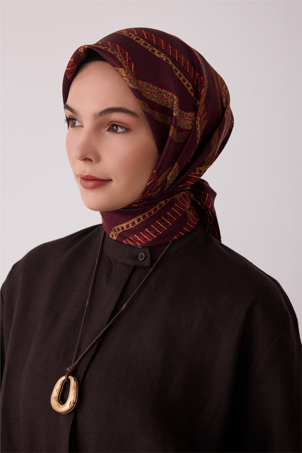 Bordo Geometrik Desen %100 Twill İpek Eşarp 4424-36