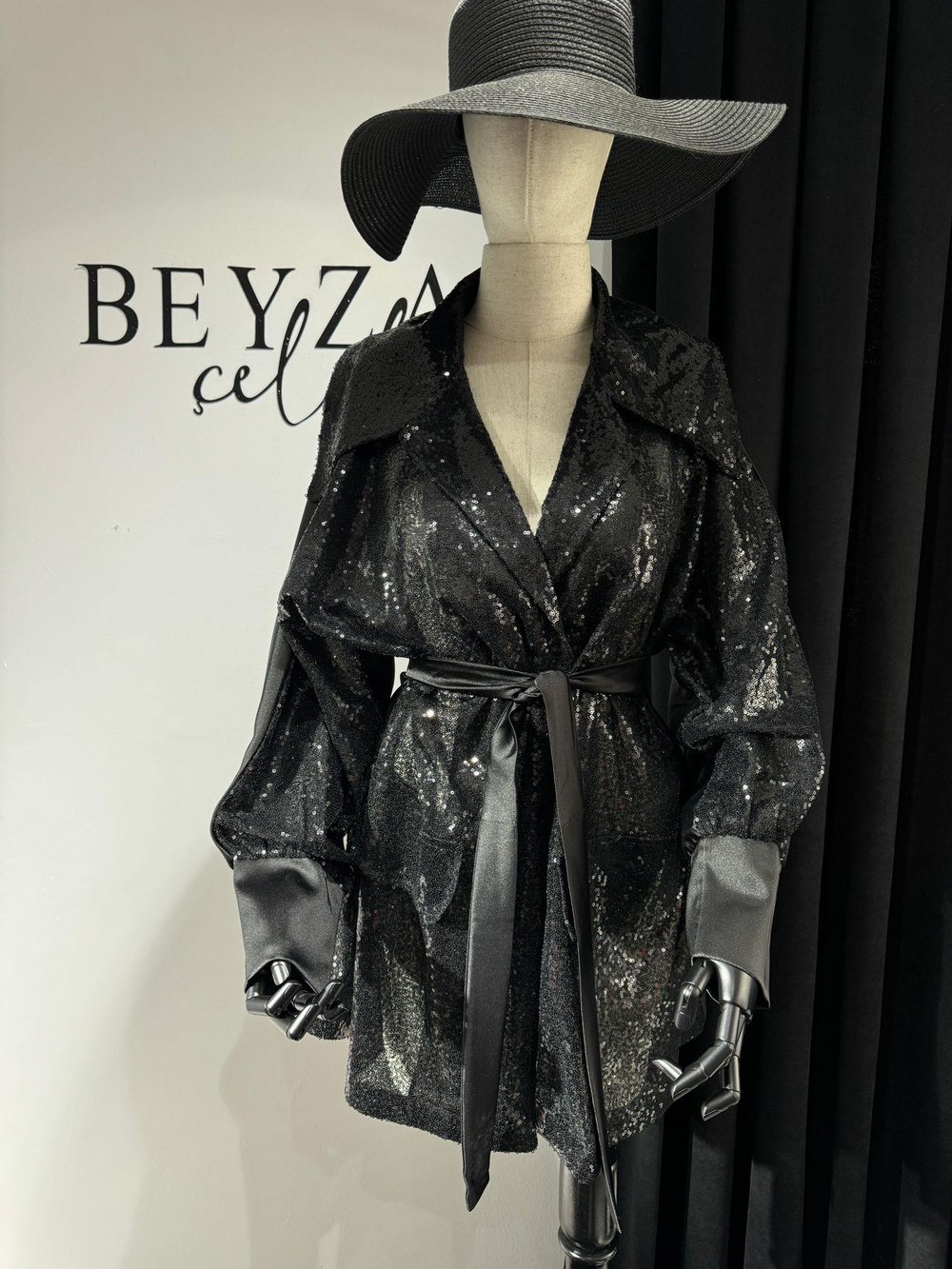Payet Royale Siyah