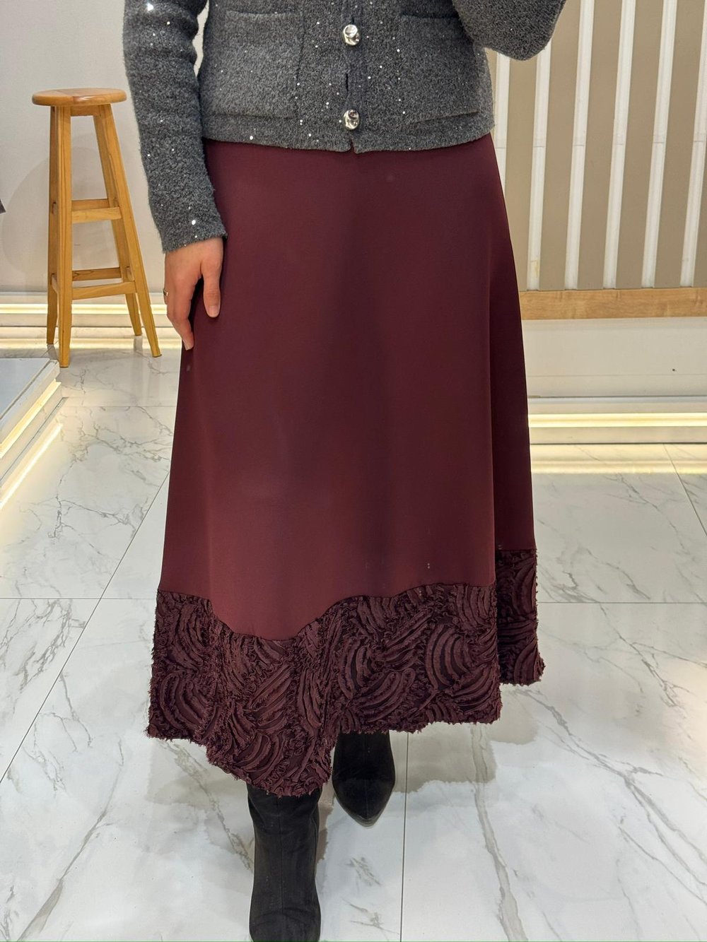 PAÇA İŞLEME DETAY ETEK BORDO