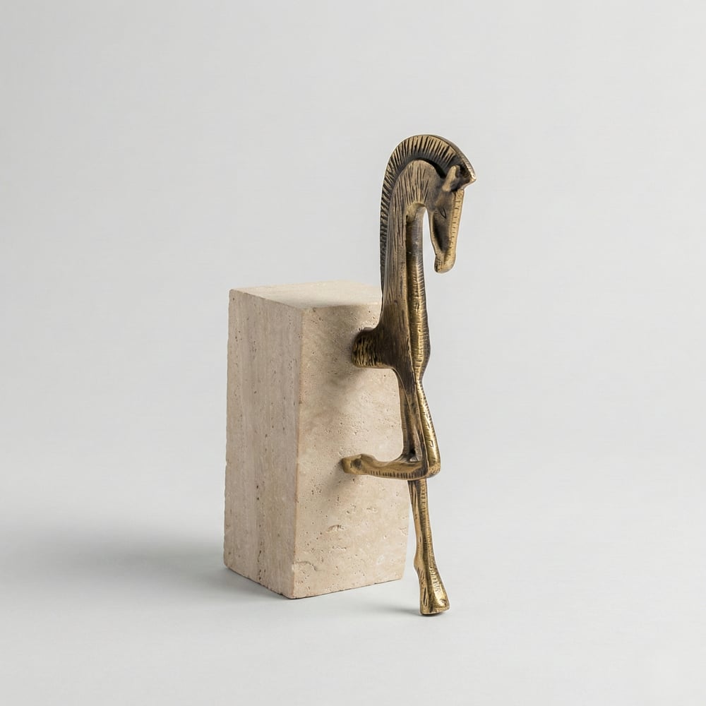 metal-at-traverten-kitap-destegi-5-d348.png