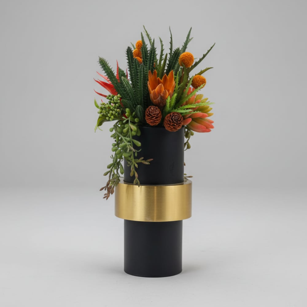 modern-siyah-gold-vazo-476b8d.png