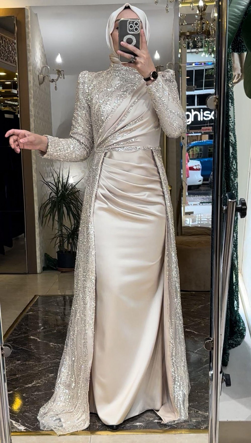 Pınar Şems Dilara Abiye