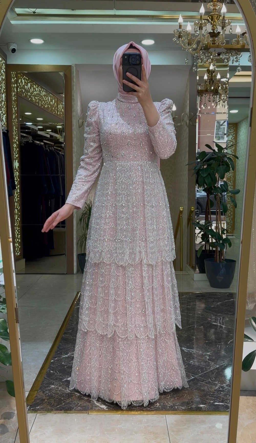 Pınar Şems Meva Abiye Pudra