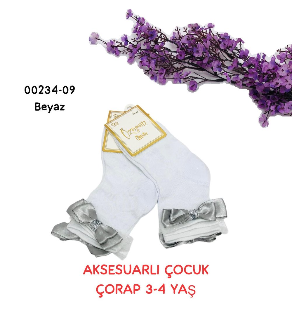 Aksesuarlı Çocuk Çorap