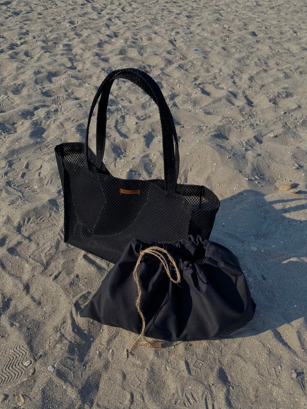 NOIR