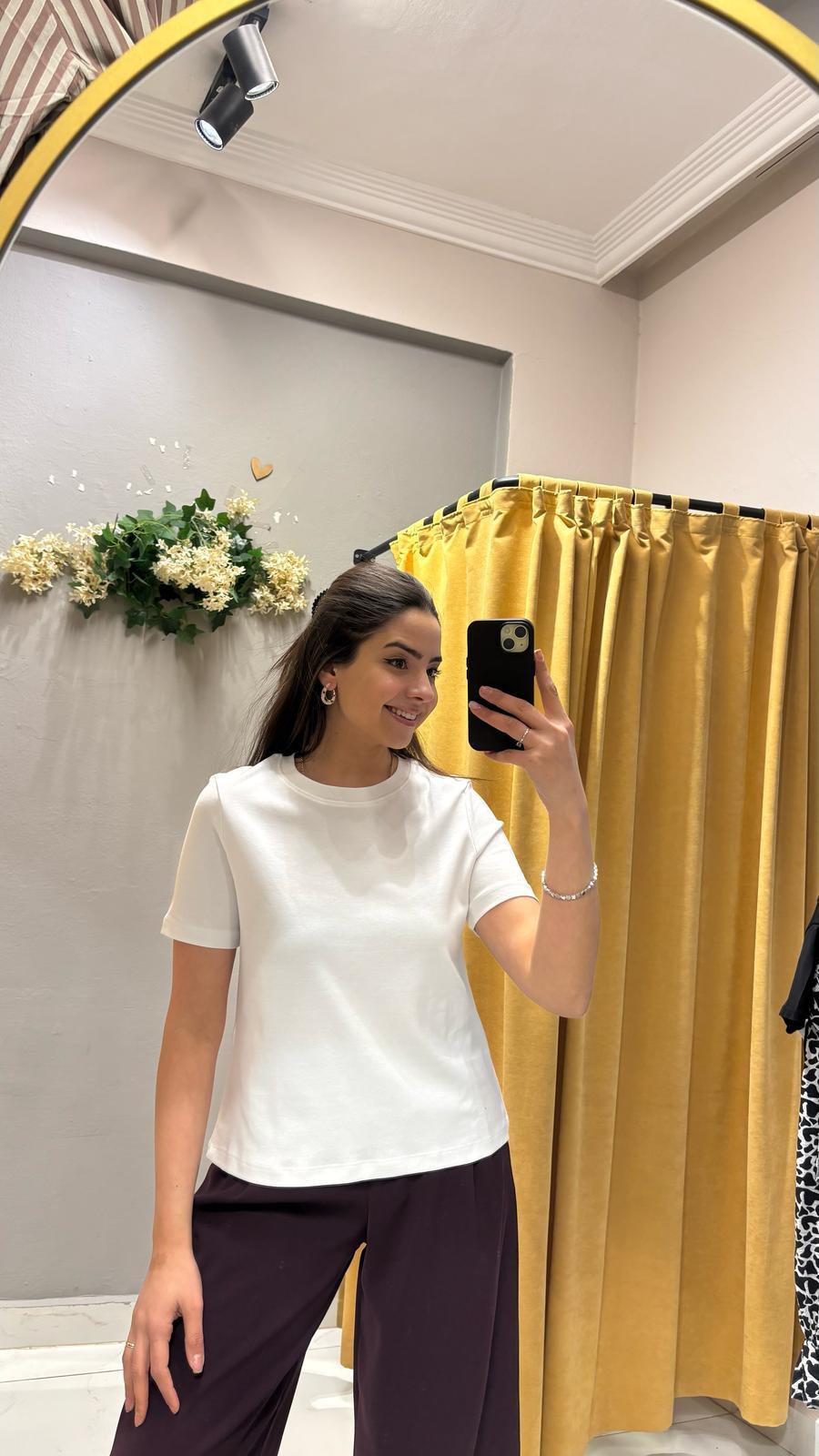 DLVN BEYAZ T-SHİRT