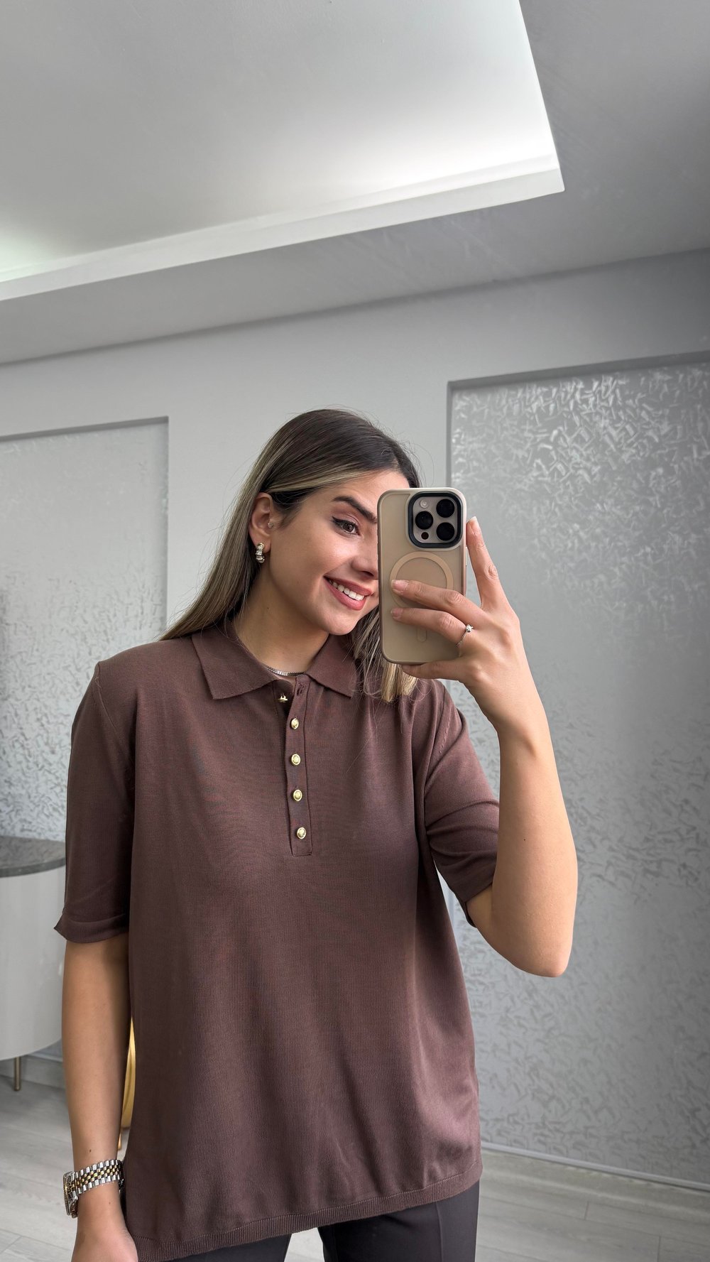 KAHVE DÜĞMELİ TRİKO 