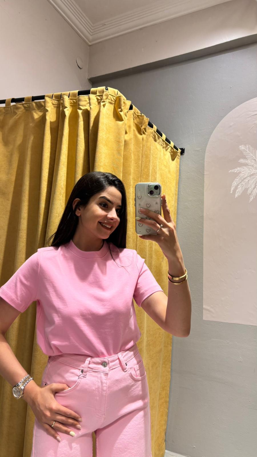 PEMBE T-SHİRT 