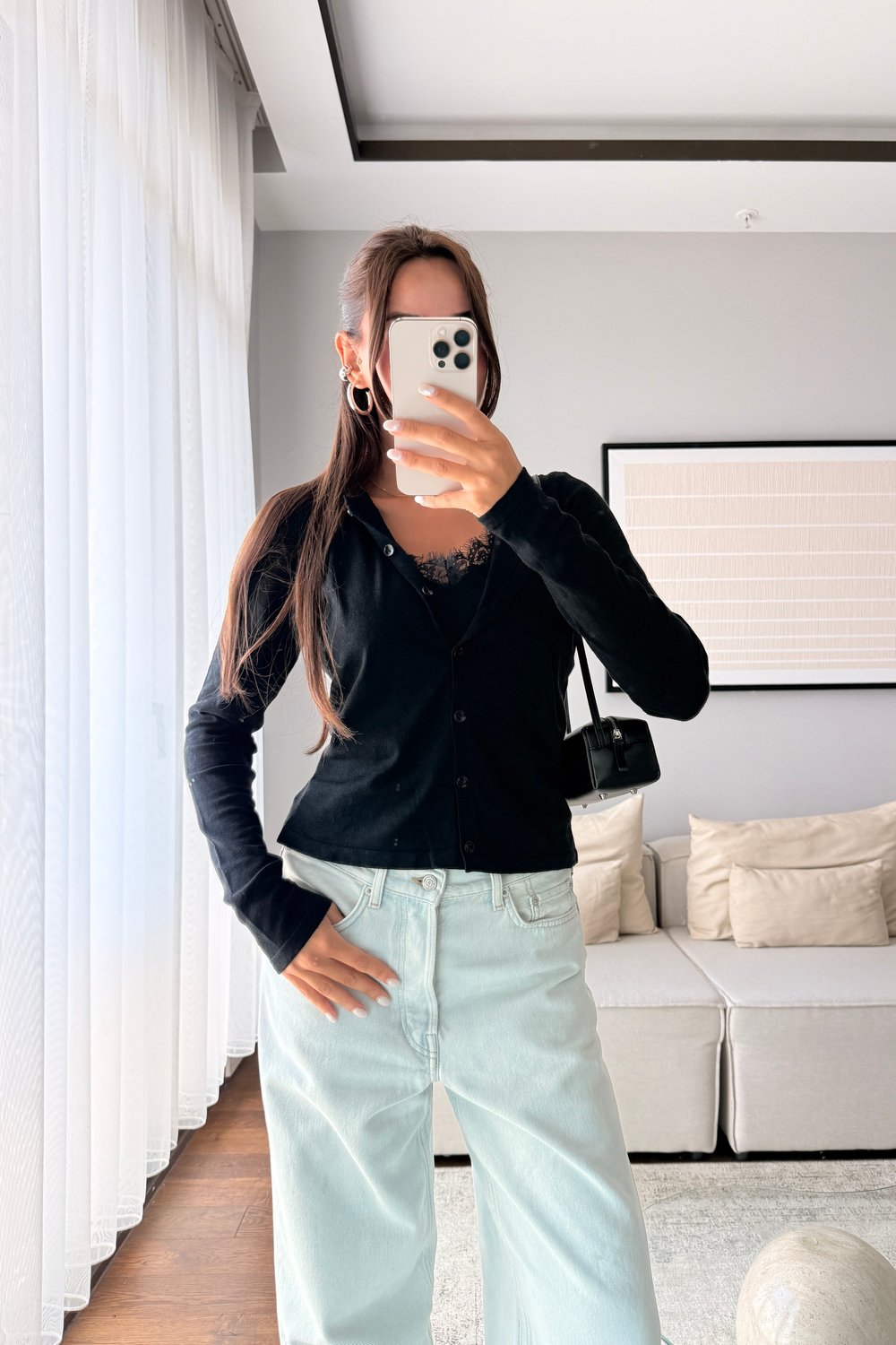DANTELLİ SİYAH TRİKO HIRKA