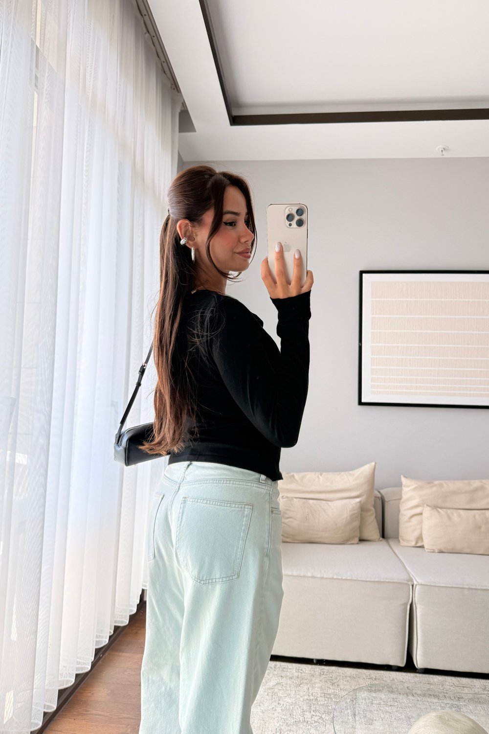 DANTELLİ SİYAH TRİKO HIRKA