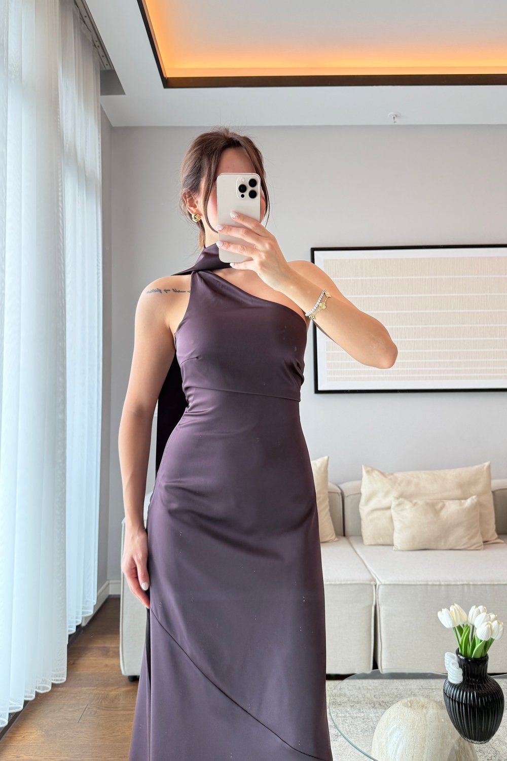 FULAR DETAYLI SATEN ELBİSE