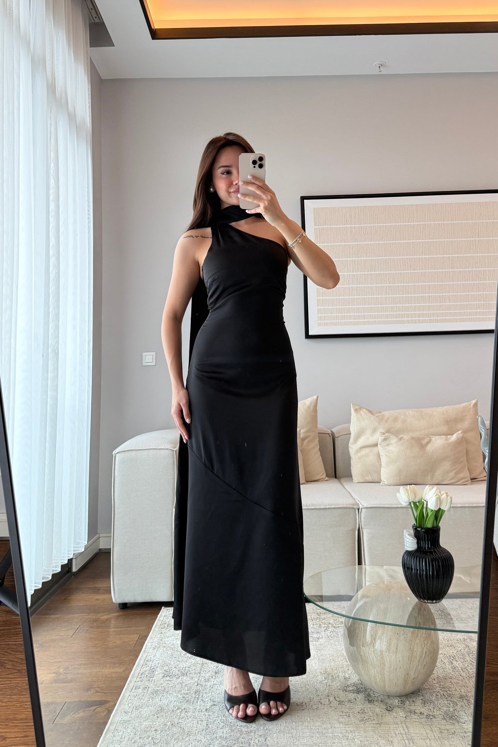 FULAR DETAYLI SATEN ELBİSE-SİYAH