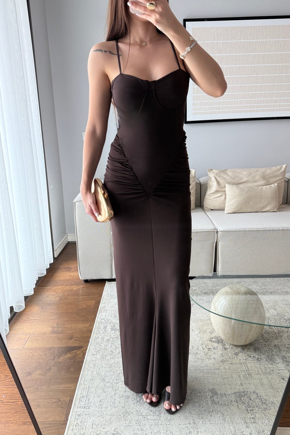 KORSE TARZI DRAPELİ ELBİSE-KAHVE