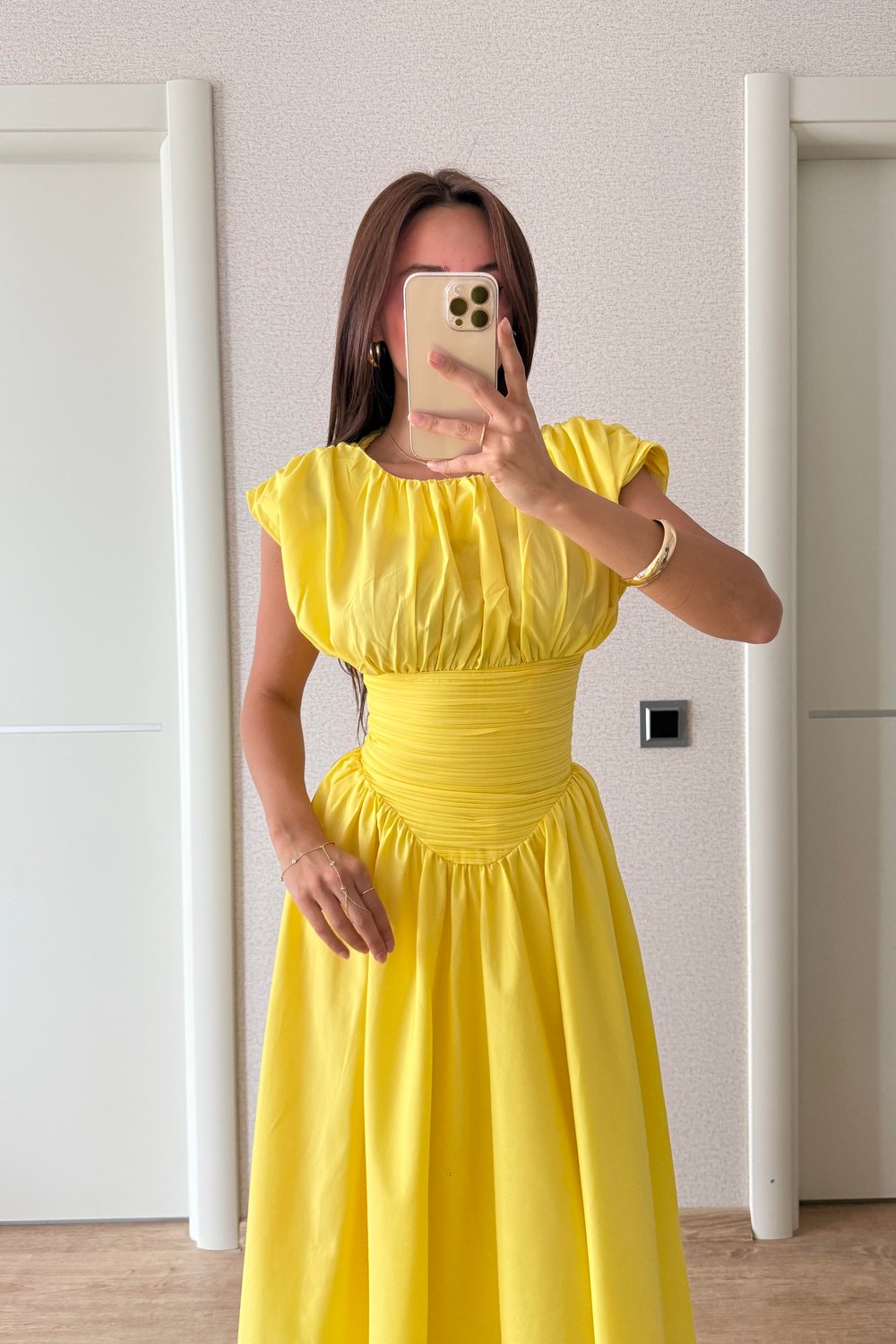 TASARIM SARI ELBİSE
