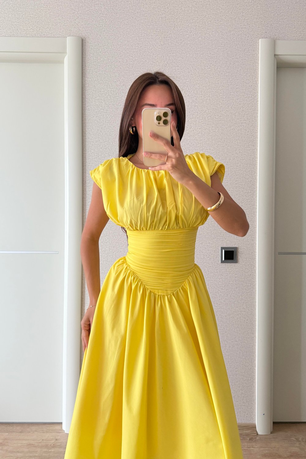 TASARIM SARI ELBİSE