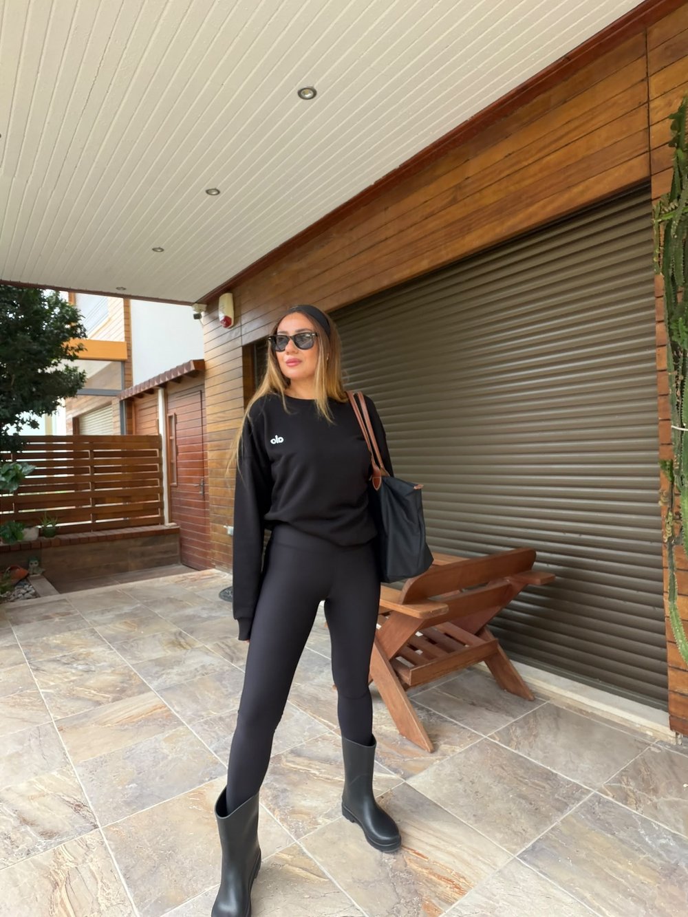 Gümüş Logolu Basic Sweatshirt