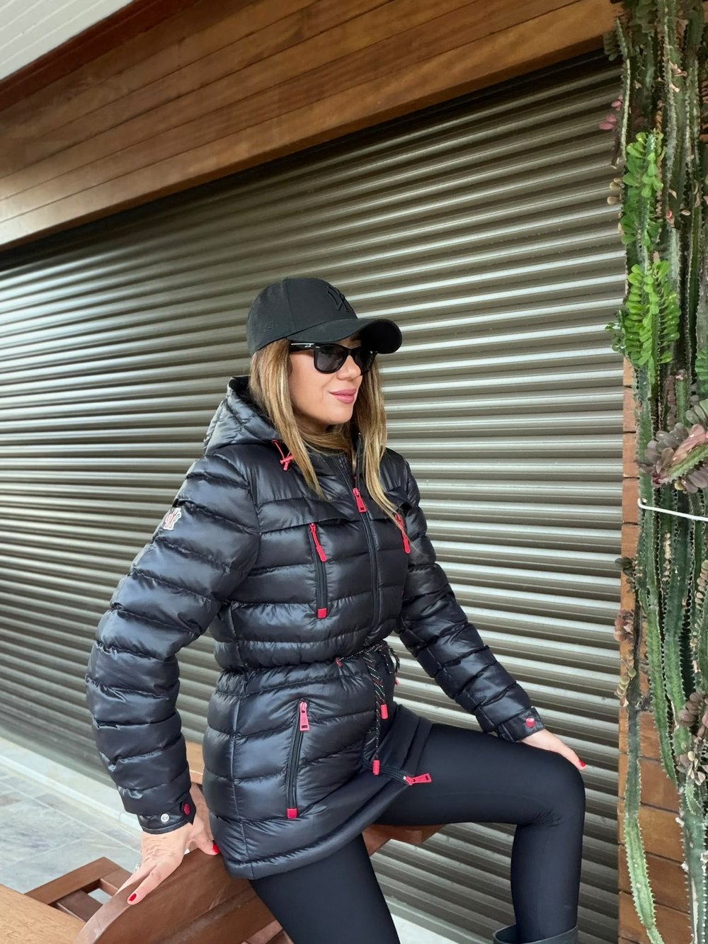 Kolda Nakış Logo Bel Büzmeli Şişme Mont