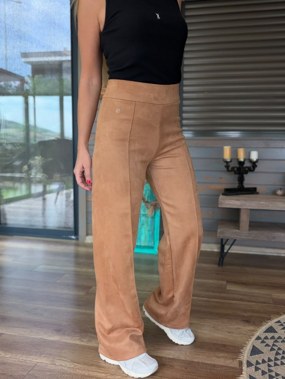 Nakış Logolu Geniş Paça Süet Pantolon