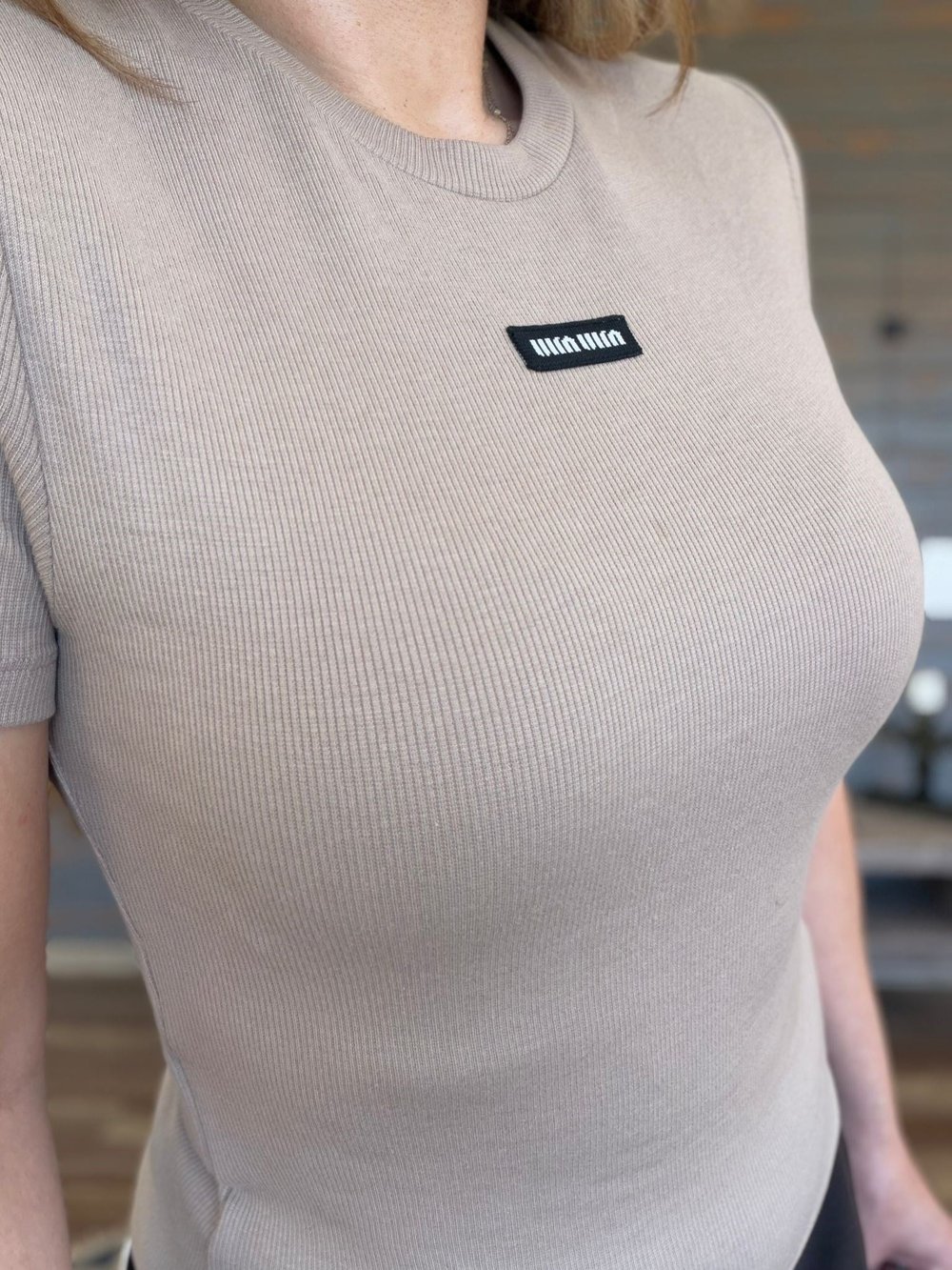 Ön Orta Armalı Basıc T-Shirt
