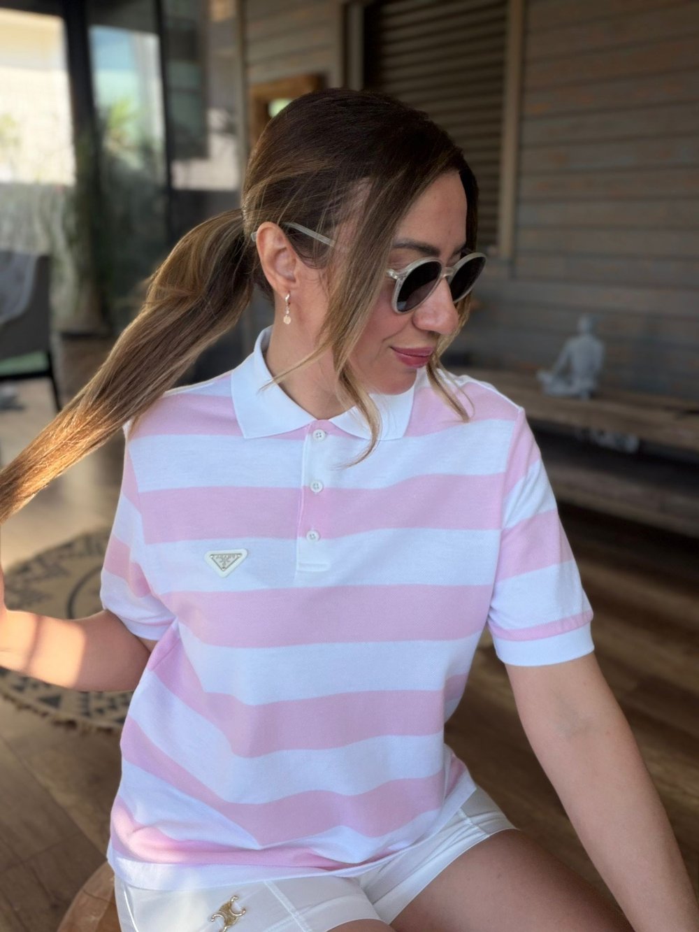 Sol Göğüs Metal Logolu Ringelli Yakalı T-Shirt