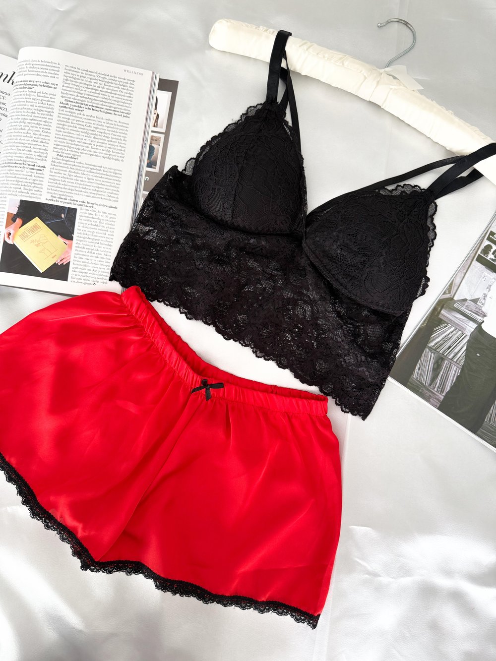Kırmızı Saten Şort & Bralet Takım