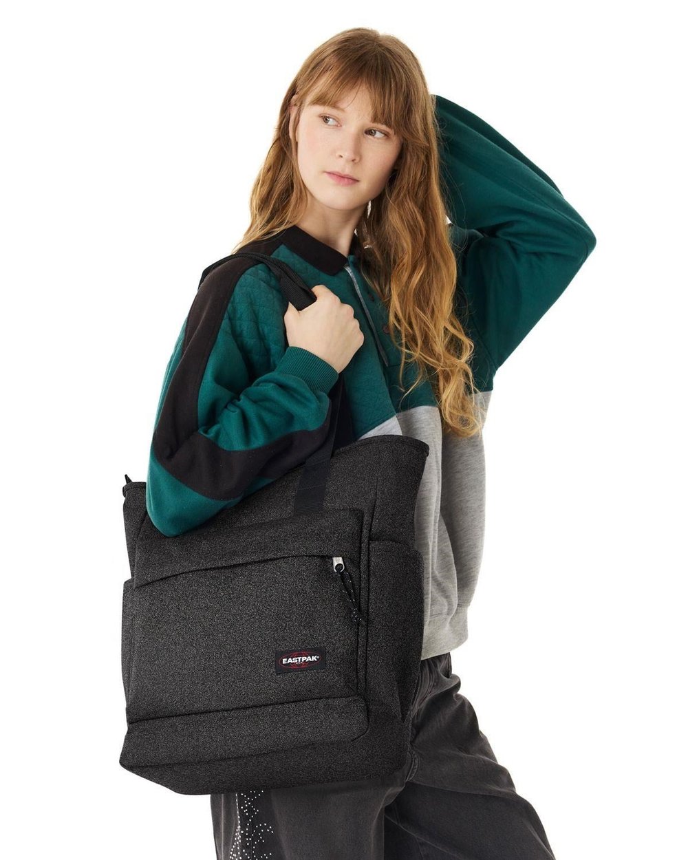 Eastpak TOTE POCKET Omuz Çantası EK0A5BNUN981