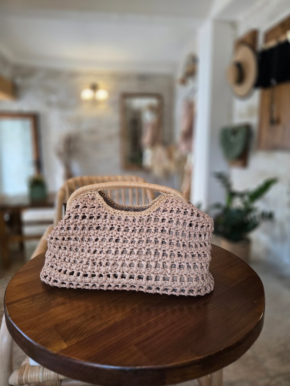 Delik Detay El Örme Clutch Çanta