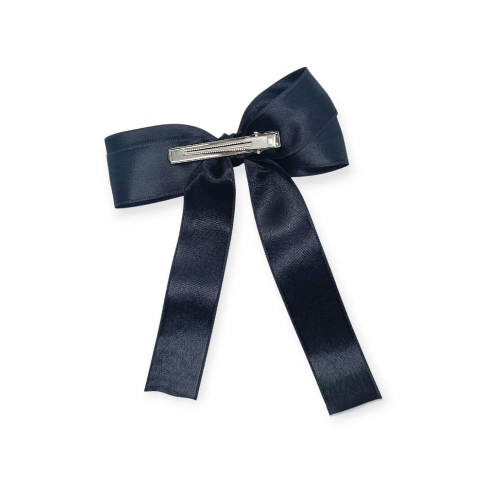 M. Kemal Atatürk Silüetli & İmzalı El Yapımı Fiyonk Pens Toka