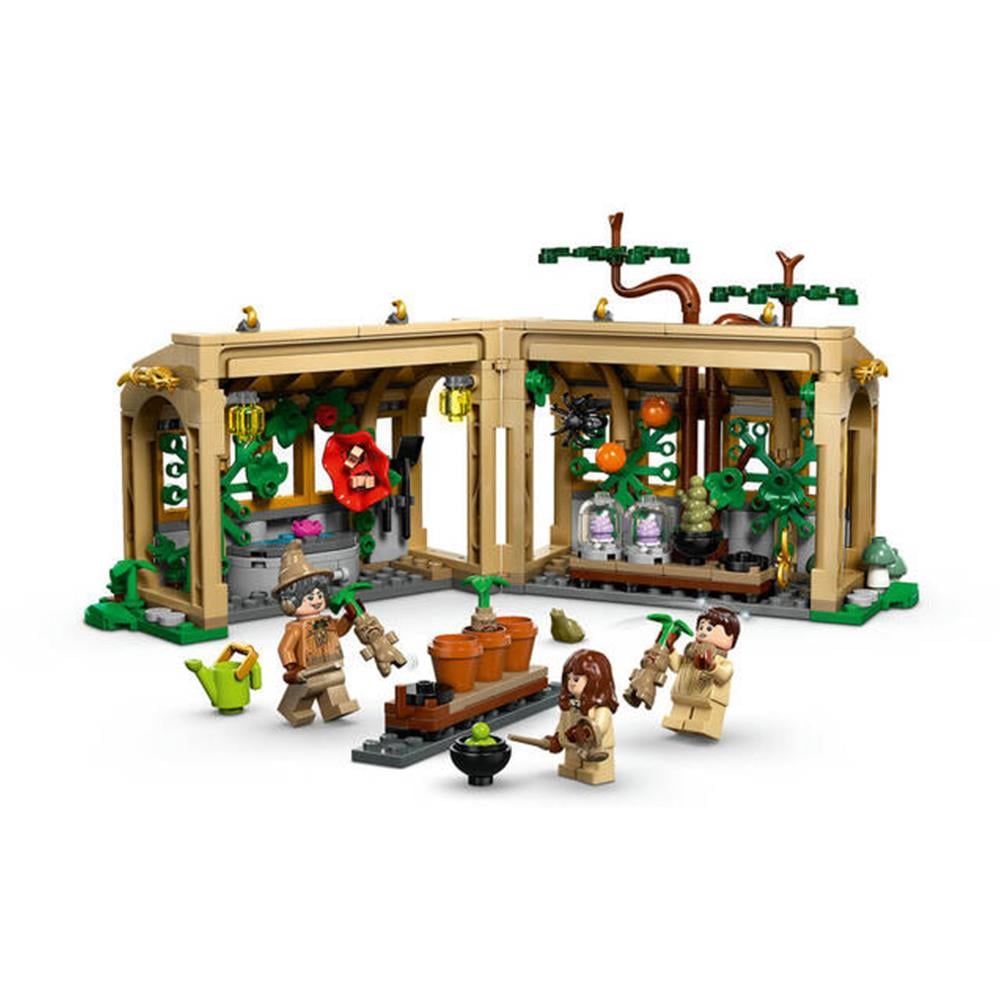 LEGO Harry Potter Hogwarts Şatosu Bitkibilim Dersi 390 Parça