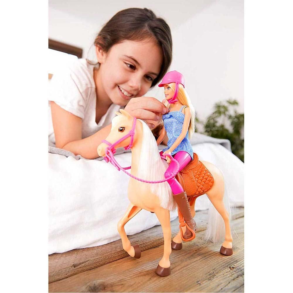 Barbie Bebek Güzel Atı Hayvanları Oyun Seti