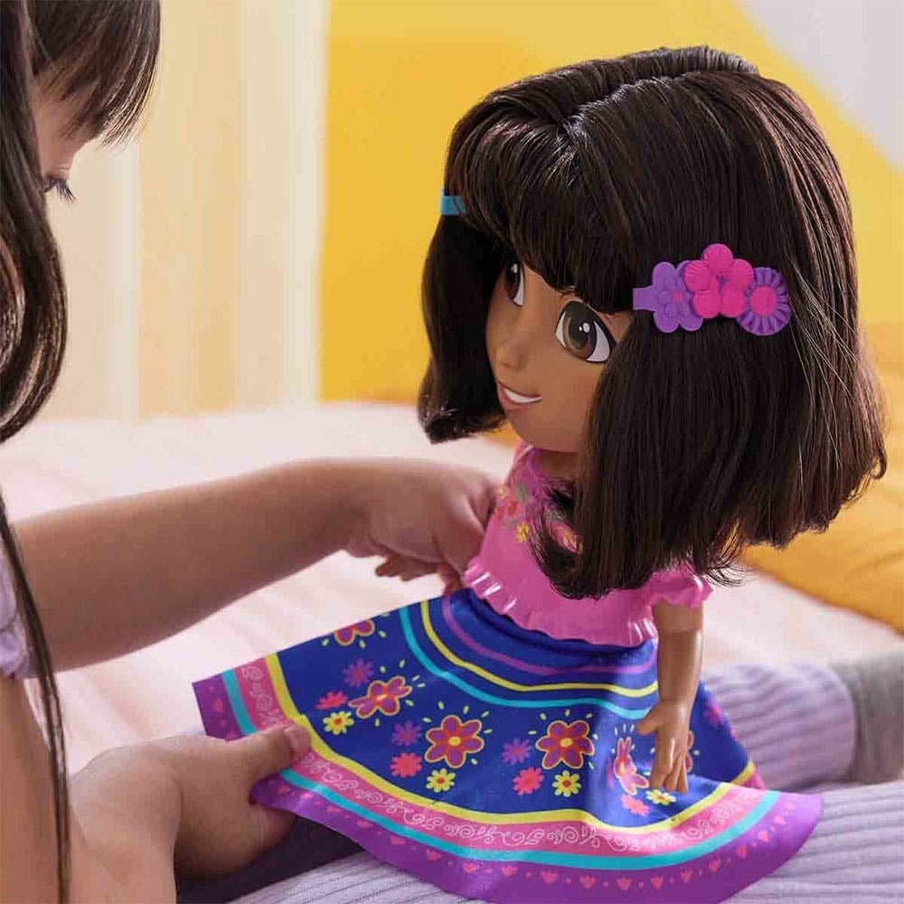 Sunman Dora Sesli Benimle Dans Et Dora Bebeği 32 cm