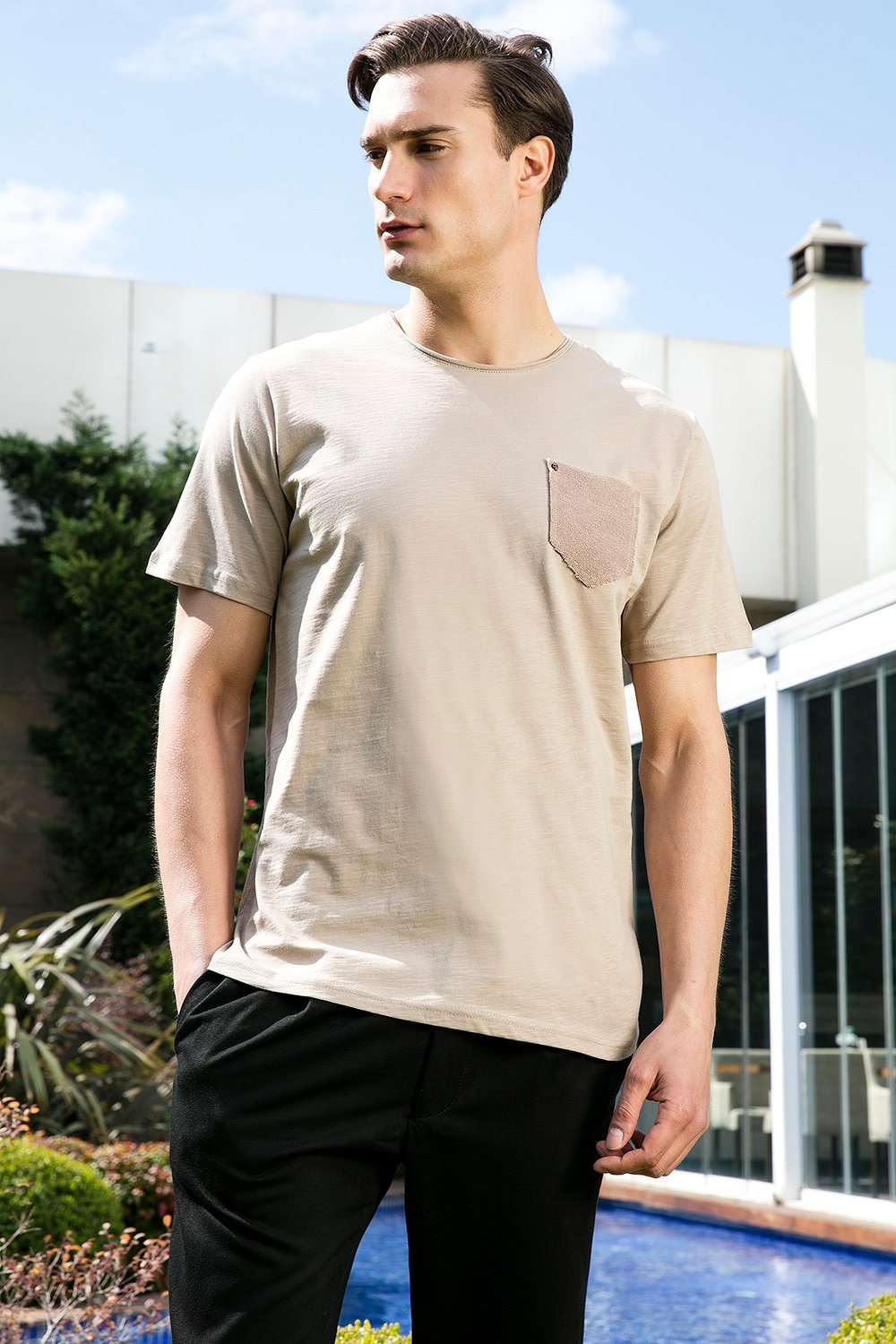 % 100 Pamuklu Slim Fit Bisiklet Yaka Cepli Erkek T Shirt 5902000 VİZON