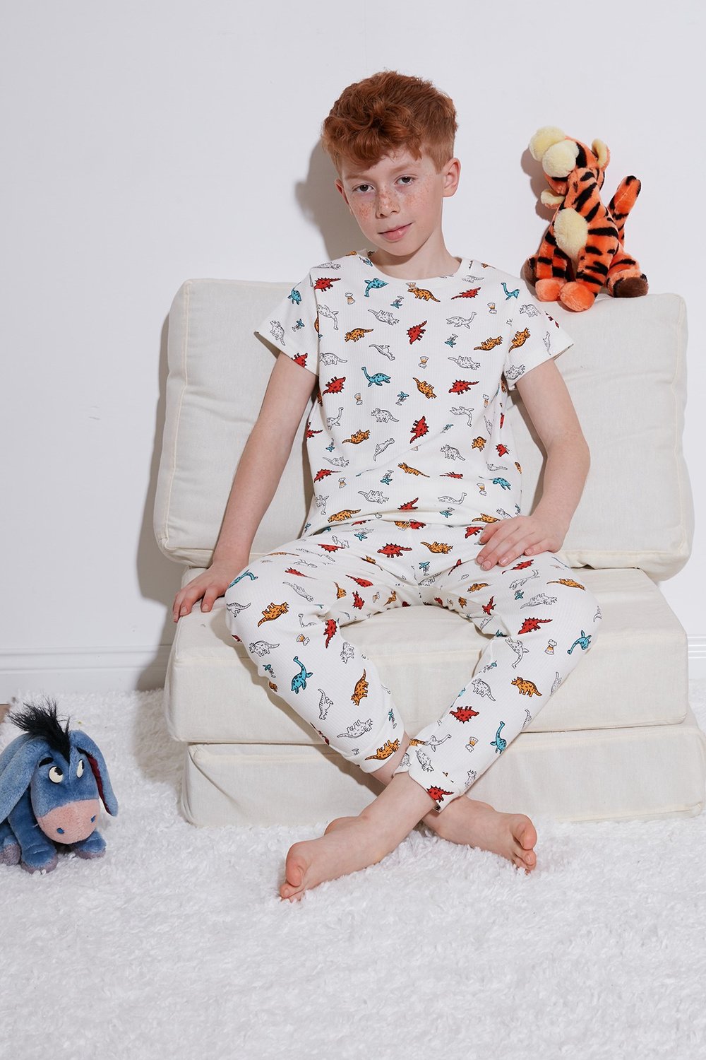 Desenli % 100 Pamuk Bisiklet Yaka Erkek Çocuk Pijama Takımı 6651001 EKRU-KIRMIZI