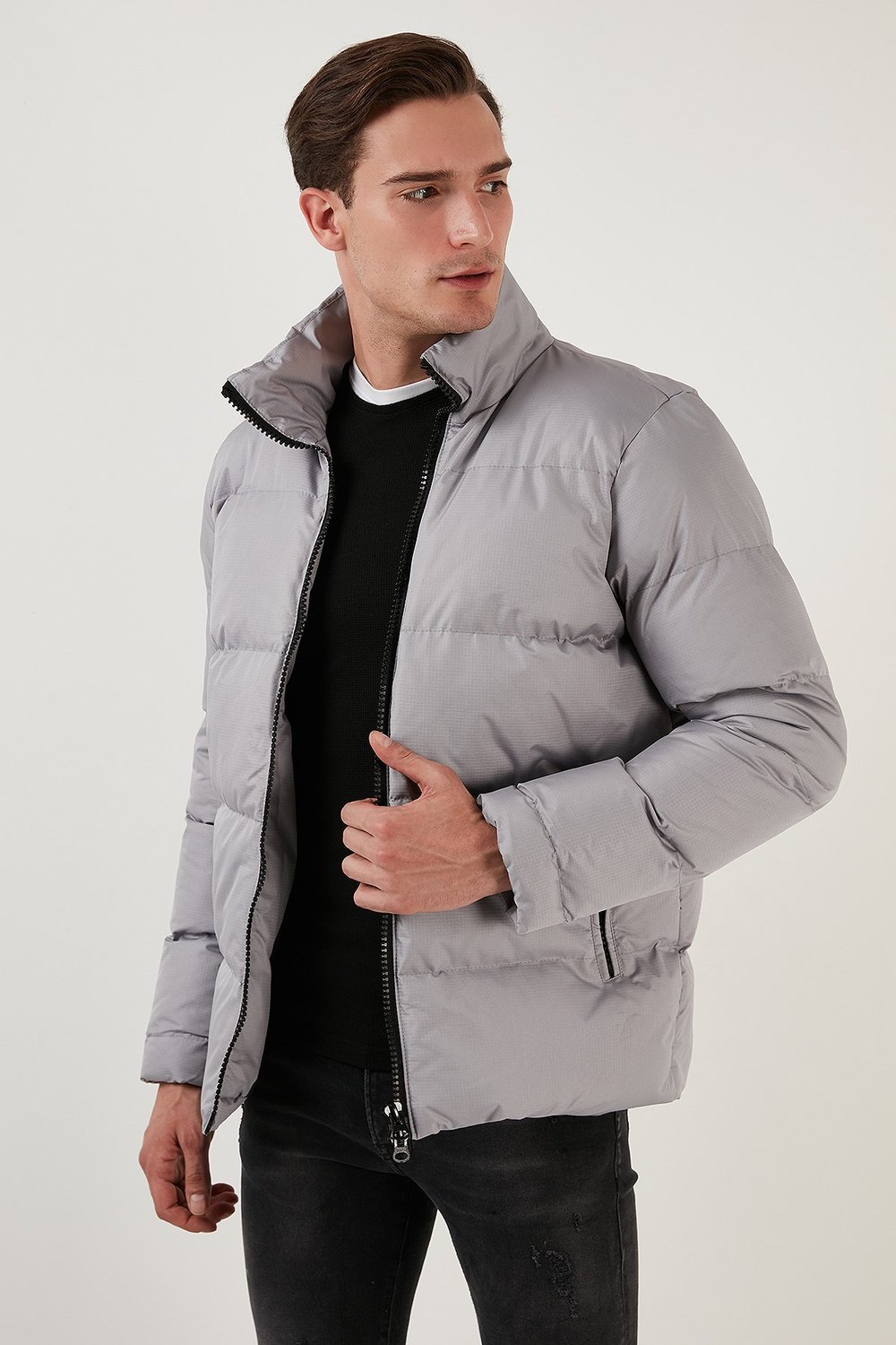 Dik Yaka Fermuarlı Suya ve Rüzgara Karşı Dayanıklı Slim Fit Şişme Erkek Mont 649004 AÇIK GRİ