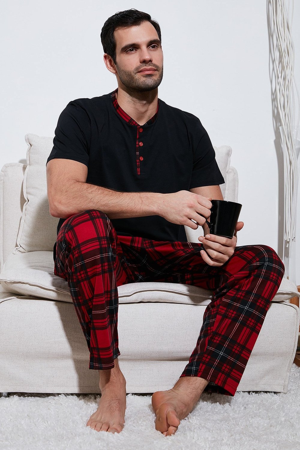 Ekoseli Pamuklu Regular Fit Kısa Kollu Erkek Pijama Takımı 60961007 SİYAH