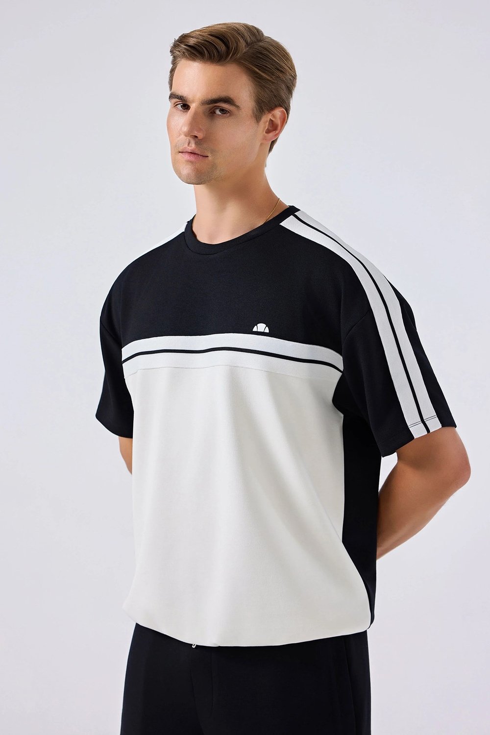 Ellesse Logolu Modal Karışımlı Relaxed Fit Erkek T Shirt 6SM5034-BK SİYAH