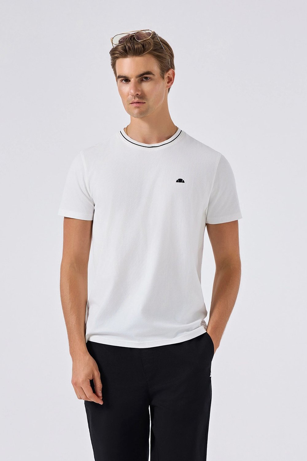 Ellesse Pamuklu Regular Fit Bisiklet Yaka Erkek T Shirt 6SM5058-OF BEYAZ
