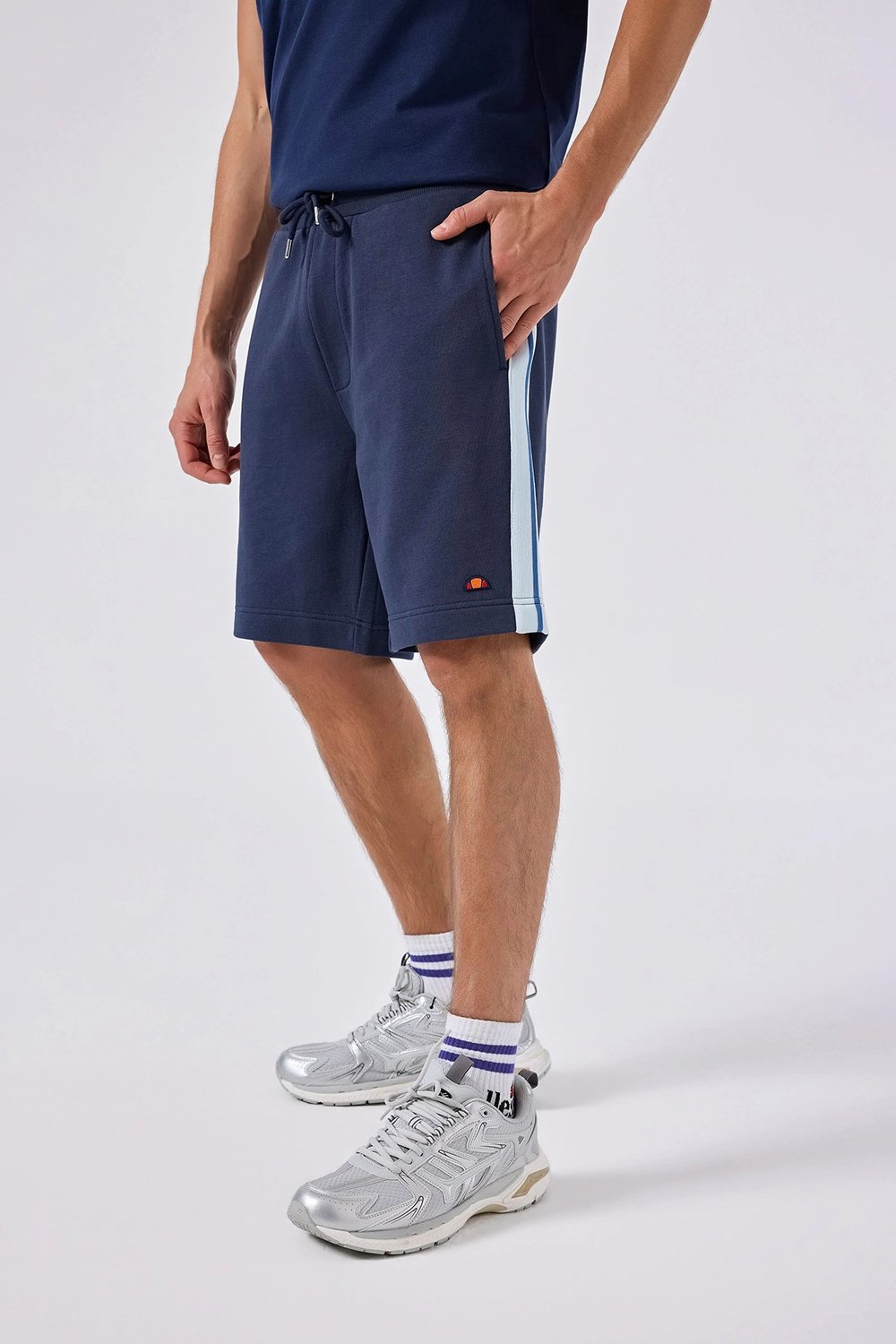 Ellesse Şerit Detaylı Pamuklu Belden Bağlamalı Erkek Short 6SM4007-NV LACİVERT