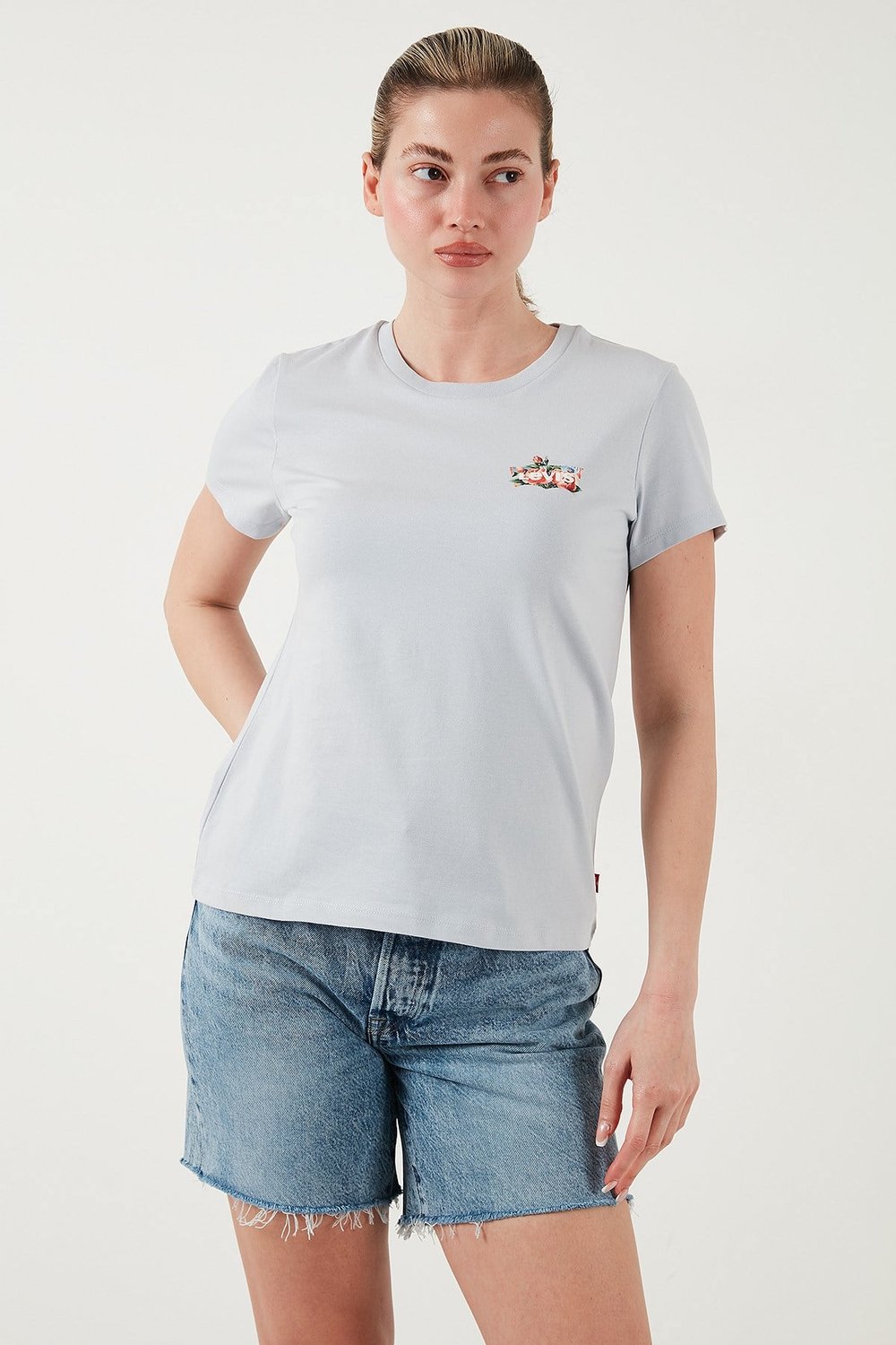 Levi's Logo Baskılı % 100 Pamuk Regular Fit Bisiklet Yaka Bayan T Shirt 17369-2945 AÇIK MAVİ